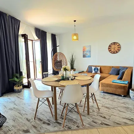 Apartament Sea View Luxury 1-bd Marina Cape