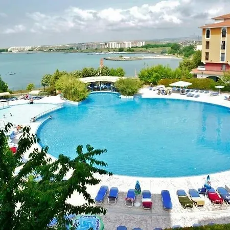 Sea View Luxury 1-bd Marina Cape Apartamento *