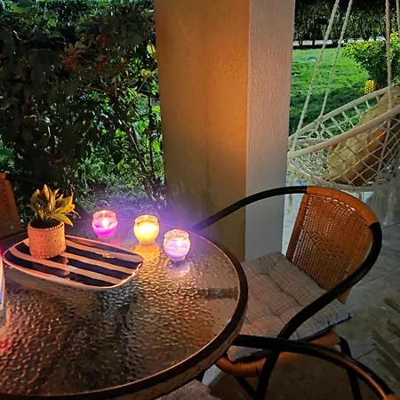 Sea View Luxury 1-bd Marina Cape Apartment